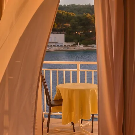 Blaga Apartment Povlja (Brac)